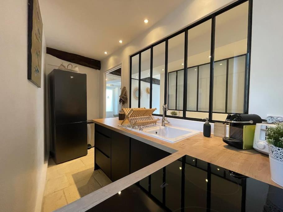 Chez Laurette - Charming Apartment In Historic Village Near Versailles Marly-le-Roi Eksteriør bilde